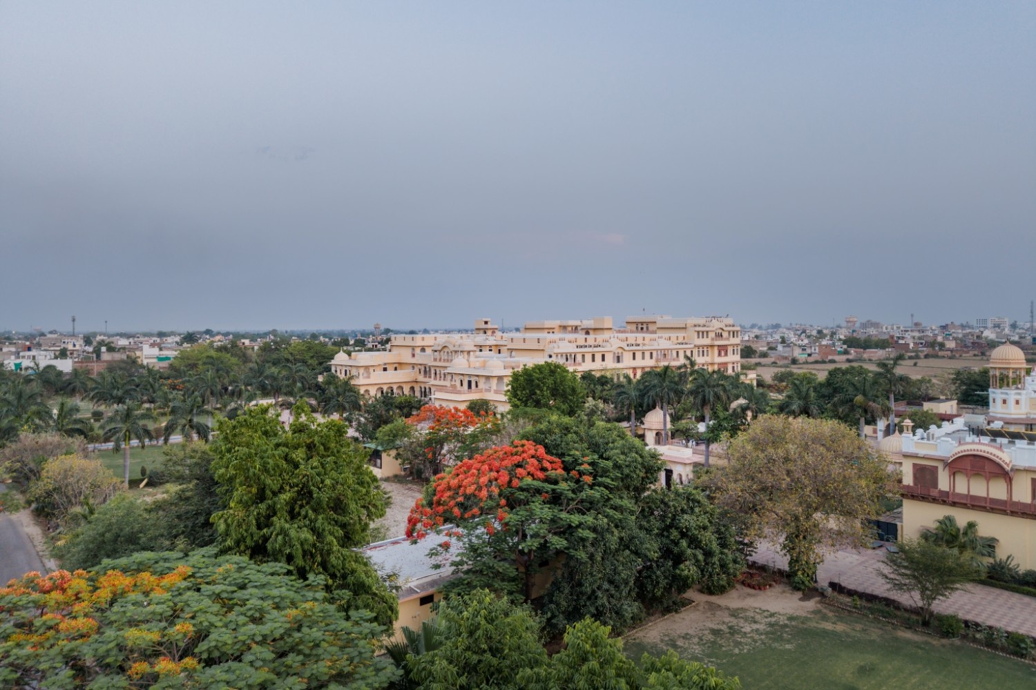 laxmi-vilas banner 3